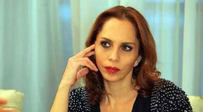 <span><em>�nl� sanat�� Sertab Erener, Bodrum'daki do�ayla i� i�e ya�am�ndan payla�t��� yeni karelerle sosyal medyada g�ndem oldu. Uzun y�llard�r hem sahne performanslar� hem de �zg�n m�zik tarz�yla tan�nan sanat��, bu kez �ehir hayat�ndan uzak, daha sakin bir ya�am tercih etti.</em></span>