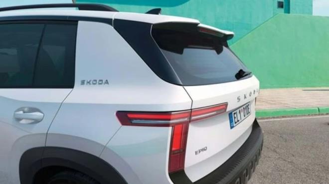 <strong>Skoda Epiq fiyat� ne kadar olacak?</strong><br>Avrupa'n�n baz� pazarlar�nda modelin fiyat�n�n i�ten yanmal� motorlu Kamiq seviyesinde olmas� bekleniyor.&nbsp;25.900 eurodan ba�layan fiyatlarla sat�lacak