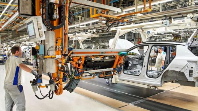 Skoda, bu hamle ile �ekya'daki fabrikalar�n�n kapasitesini talebi daha y�ksek olan ara�lara y�nlendirmeyi hedefliyor. K�sacas� Epiq'in �spanya'ya al�nmas�, markan�n �retim verimlili�ini maksimuma ��karmay� ama�layan geni� �apl� plan�n�n �nemli bir par�as�.&nbsp;