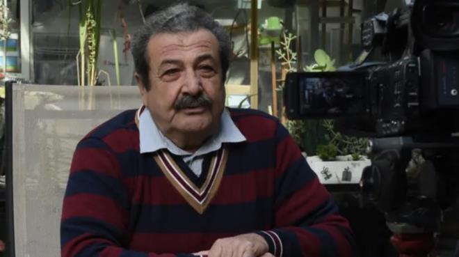 SA�LIK DURUMU �Y�<br>  <p>77 ya��ndaki oyuncunun ameliyat�n�n ba�ar�l� ge�ti�i ve sa�l�k durumunun iyi oldu�u belirtildi. Operasyonun ard�ndan hastaneden taburcu edilen Papu��uo�lu'nun evinde istirahat etti�i ifade edildi.</p>