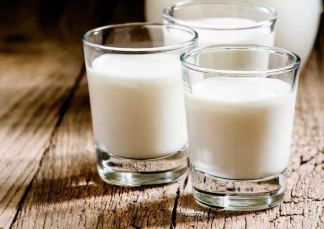 Ke�i s�t�nde bulunan prebiyotikler de ba��rsak mikrobiyosat�n�n desteklenmesine de yard�mc� oluyor.
