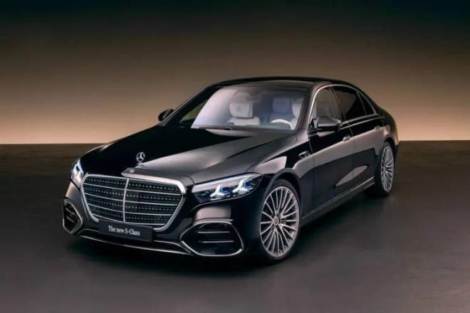 13. MERCEDES-BENZ