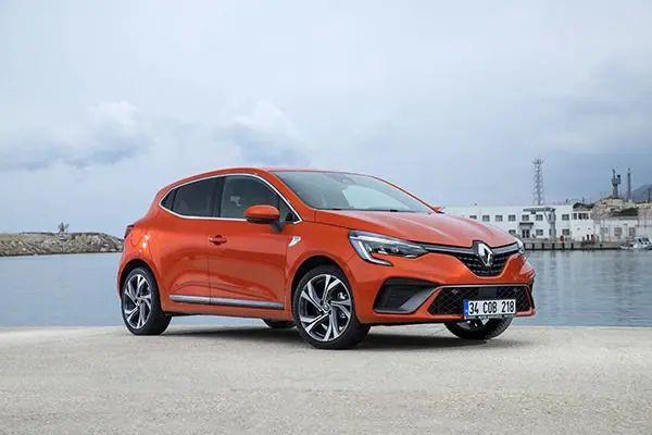15. RENAULT