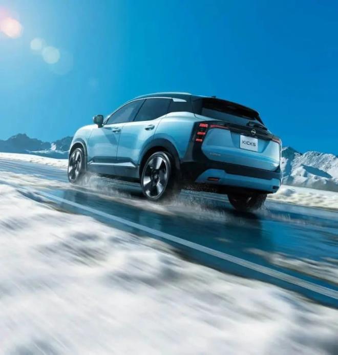 Yeni Nissan Kicks e-Power'da markan�n olduk�a verimli hibrit teknolojisi kullan�lm��.