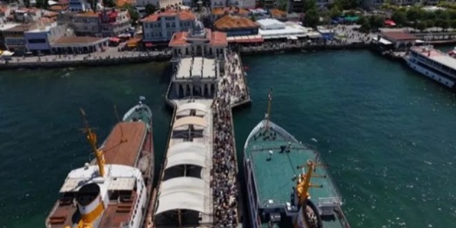 B�y�kada'da yaz yo�unlu�u ba�lad�.