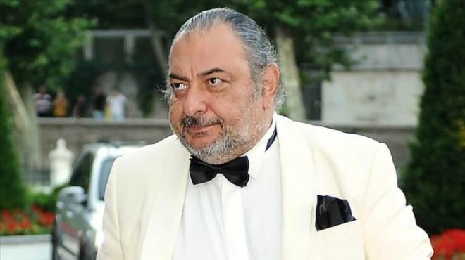REHA MUHTAR<br><strong>Gazeteci ve televizyoncu Reha Muhtar, 66 ya��nda ya�am�n� yitirdi. Kalp yetmezli�i nedeniyle 28 May�s'ta Bodrum'da hastaneye kald�r�lan Muhtar, yo�un bak�mda verdi�i ya�am m�cadelesini 3 Haziran'da kaybetti.</strong>