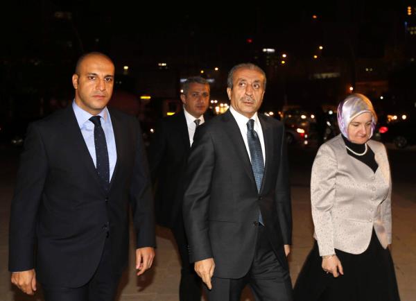 Adalet Bakan Sadullah Ergin'in olu smet Ergin'in dn treni devletin zirvesini bir araya getirdi. Dn trenine Gda, Tarm ve Hayvanclk Bakan Mehdi Eker de katld.