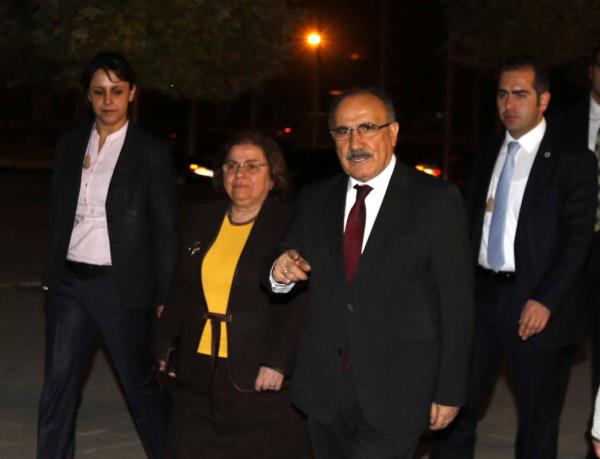 Adalet Bakan Sadullah Ergin'in olu smet Ergin'in dn treni devletin zirvesini bir araya getirdi. Dn trenine Babakan Yardmcs Beir Atalay da katld.