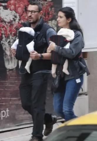 Oyuncu Onur Saylak ile olan 6 y�ll�k evlili�ini 2017 y�l�nda sonland�ran Tuba B�y�k�st�n, ikiz k�zlar� Maya ve Toprak ile kurdu�u yeni hayat�na dair �arp�c� a��klamalarda bulundu.