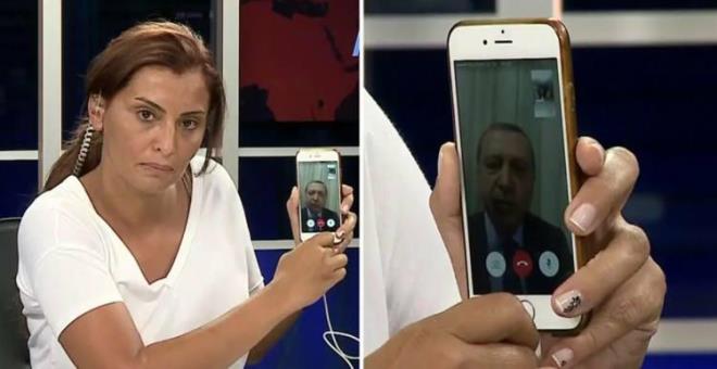 <span style="color:#2F4F4F"><strong>O d�nem NTV'e program sunuculu�u yapan Hande F�rat ile canl� yay�nda g�r�nt�l� telefon g�r��mesi yapan Cumhurba�kan� Recep Tayyip Erdo�an, vatanda�lar� bayra��na, vatan�na, ezan�na sahip ��kmalar� i�in meydanlara davet etti.</strong></span>