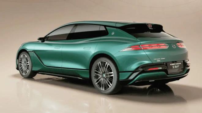 <strong>Dar alanlarda b�y�k kolayl�k</strong><br>Arac�n s�r�� dinamikleri ve g�venlik altyap�s�, �� motor ile �ift motorlu arka tekerlek y�nlendirme sistemini entegre eden "Yi Sanfang" teknolojisiyle kontrol ediliyor. Arka tekerleklere verilen 20 derecelik y�nlendirme a��s� yetene�i, bu devasa l�ks arac�n d�n�� yar��ap�n� bir kompakt otomobil seviyesine, yani 4.62 metreye kadar d���r�yor.&nbsp;