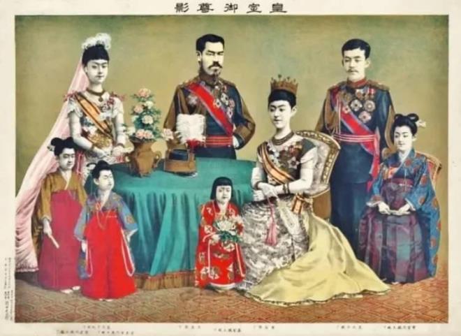 <p>14. JAPON �MPARATORLU�U</p>  <p>&nbsp;</p>  <p>Zirve D�nemi: 20. Y�zy�l (1930'lar)</p>  <p>G�� Fakt�rleri: Askeri teknoloji, b�lgesel geni�leme</p>  <p>Toprak Alan�: 7 milyon km�</p>  <p>�ne ��kan �zellikler: Asya-Pasifik b�lgesindeki etkisi.</p>