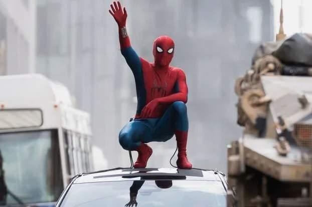 Holland, d�rd�nc� Spider-Man filmi "Spider-Man: Brand New Day" ile beyaz perdeye d�nerken hem gi�e rekorlar�n� alt�st etti hem de kariyerinin en y�ksek kazanc�na ula�t�.&nbsp;