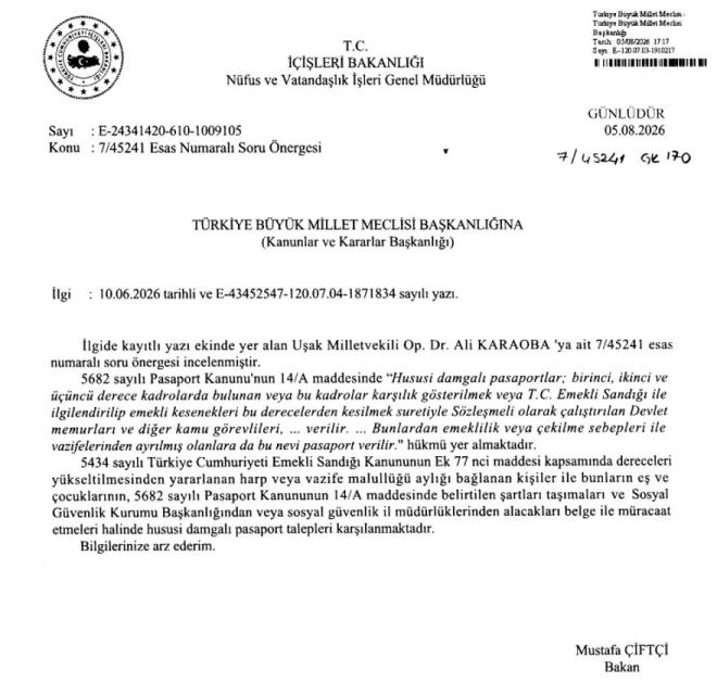 Harp ve vazife malull��� ayl��� ba�lanan ki�iler ile onlar�n e� ve �ocuklar�n�n da Pasaport Kanunu'ndaki ilgili maddedeki �artlar� ta��malar� gerekti�ini ifade eden Bakan �ift�i, "Sosyal G�venlik Ba�kanl���'ndan veya sosyal g�venlik il m�d�rl�klerinden alacaklar� belge ile m�racaat etmeleri halinde damgal� pasaport talepleri kar��lanmaktad�r." dedi.