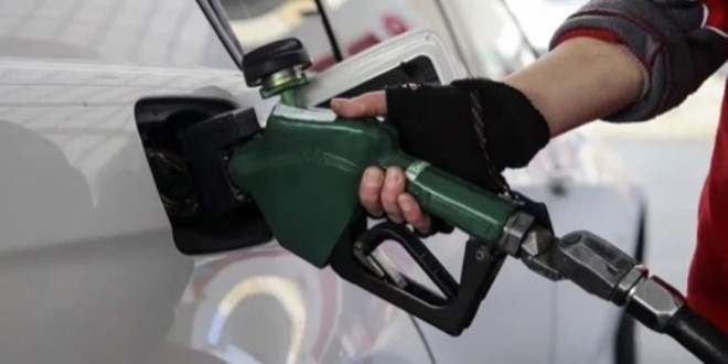 Benzin ve motorine fiyat art���, i�te yeni tarife