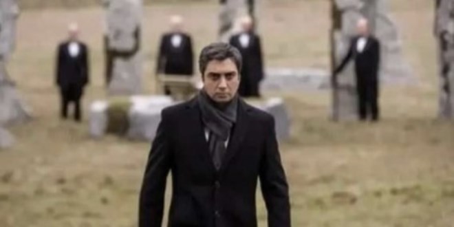 Necati �a�maz �ocuklar�yla...