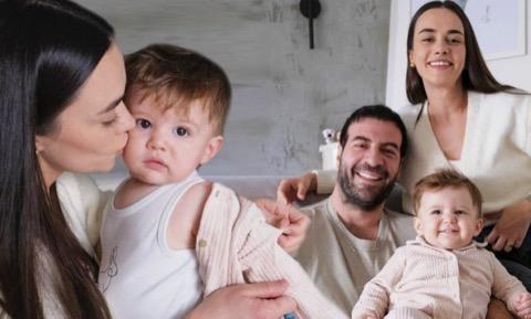 ?BANA ORYANTASYON YAPILMADI, KE�KE YAPILSAYDI?<p>  Ya�ad�klar�n� sosyal medya hesab�ndan anlatan Hande Soral, duygular�n� �u s�zlerle payla�t�, ?Sabah tuttu ��retmeninin elinden, girdi s�n�fa. Ben bah�ede biraz a�lad�m sonra ilkokullar �stiklal Mar��'n� okudu, sayg� duru�una kalkt�m. Yine biraz a�lad�m. Bekliyorum sabahtan beri ve yine ara ara a�l�yorum. Bana oryantasyon yap�lmad�, ke�ke yap�lsayd�.?