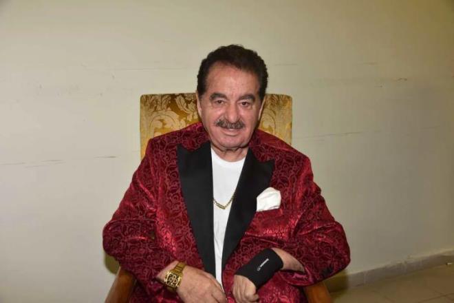 <strong>Ge�ti�imiz aylarda kendi iste�iyle fizik tedavi s�recine ba�lad���n� a��klayan �nl� t�rk�c� �brahim Tatl�ses'in doktoru, sosyal medya hesab�ndan yapt��� payla��m ile Tatl�ses'in sa�l�k durumuna ili�kin a��klama yapt�.</strong>
