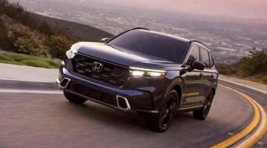 5) HONDA CR-V HYBRID<br>4.6 KAT DAHA FAZLA