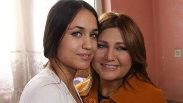 Sibel Can’�n deste�iyle ad�n� duyuran Kaya, 2015 y�l�nda Diyarbak�r’�n Ergani il�esinde eski sevgilisi taraf�ndan ba��ndan vurulmu� ve a��r yaralanm��t�.