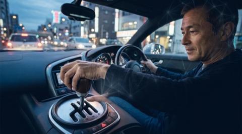Pagani Utopia ve Aston Martin Valour gibi ultra l�ks modellere �anz�man �reten Hewland Engineering �irketinin Genel M�d�r� Andy Morley, Top Gear dergisine yapt��� a��klamalarda pazar�n gelece�ine dair �arp�c� detaylar payla�t�.