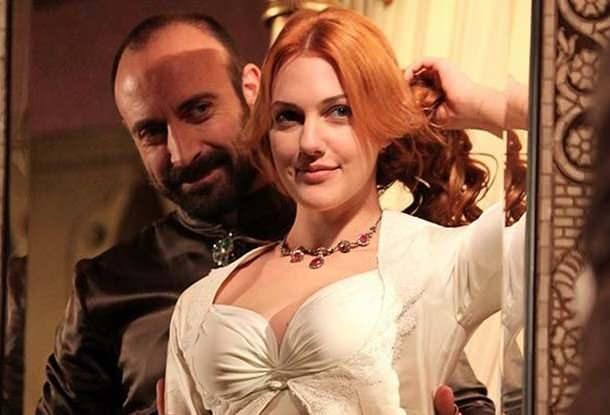 Dizide uyumlar�yla geni� bir hayran kitlesine sahip olan ikili 15 y�l sonra bir araya geldi.&nbsp;