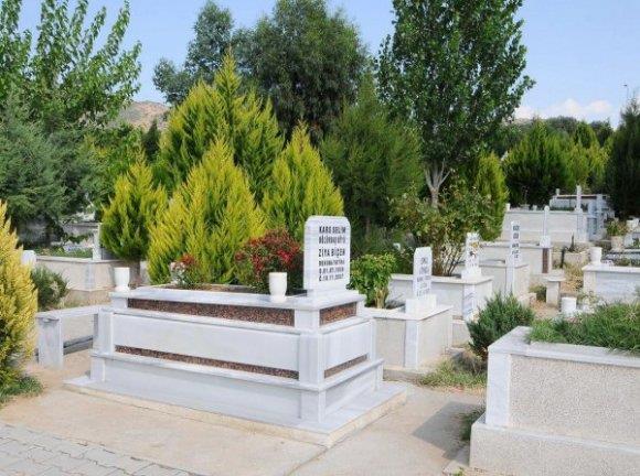 Bu nedenle hastayla ilgili alnlacak acil kararlar, aslnda devam edebilecek bir hayatn sona ermesine yol aabilir" ifadelerini kulland.