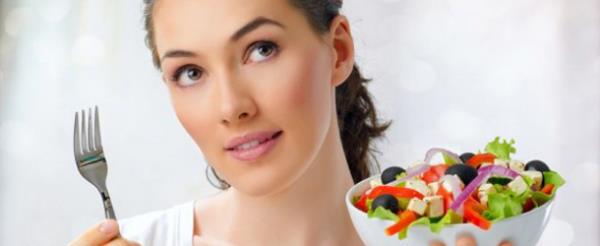 "Doal tereya, ilenmemi tm yalar, souk skm zeytinya, doal balk ya salkldr" diye konutu."