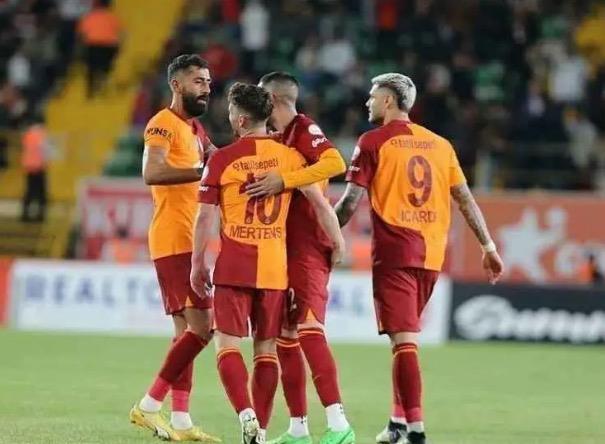 <div class="content-text"><p>HAKKAR� | GALATASARAY</p> <p>I�DIR | GALATASARAY</p> <p>ISPARTA | GALATASARAY</p> <p>�STANBUL | GALATASARAY</p> <p>KAHRAMANMARA� | GALATASARAY</p> <p>KARAMAN | GALATASARAY</p>  <p>KARAB�K | FENERBAH�E</p> <p>KASTAMONU | FENERBAH�E</p>