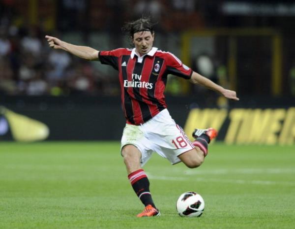 Orta saha: Montolivo (Milan)
