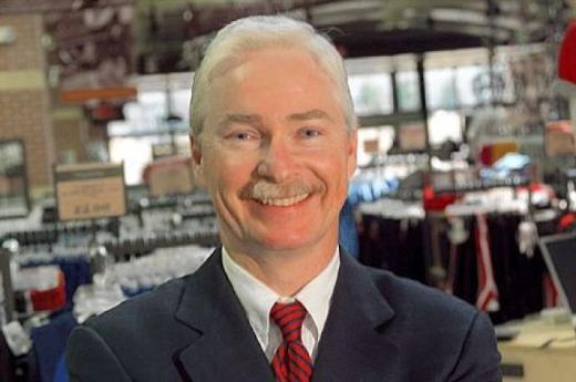 Edward W. Stack  <p>Dick's Sporting Goods, Inc.</p>  142,052,496 dolar