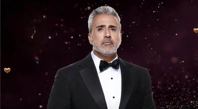 �nl� �ark�c� Emrah, son d�nemde gayrimenkul yat�r�mlar�yla �ne ��kan �nl�ler aras�nda yer al�yor. Yapt��� yat�r�mlarla dikkat �eken Emrah’�n ayl�k kira geliri ortaya ��kt�. �nl� �ark�c�n�n gayrimenkullerinden elde etti�i gelir, dudak u�uklatt�.&nbsp;