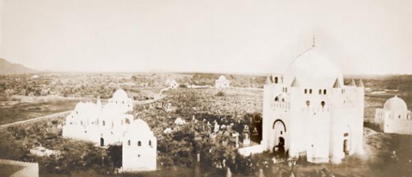 Osmanllar dneminde Cennetl Baki'de, Peygamberimizin yaknlar ve dier sahabeler iin trbeler yaplmt.