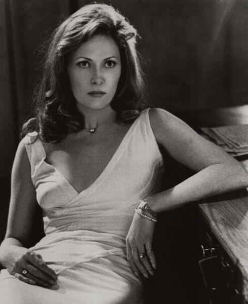 Faye Dunaway