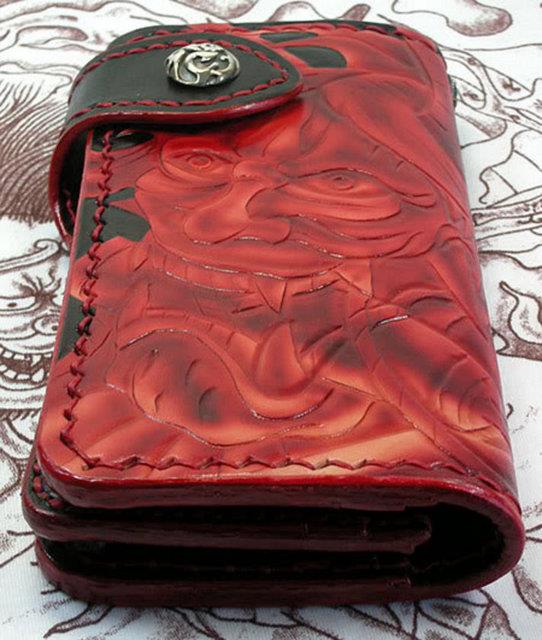 Uygulama, daha nceden iletiim bilgileri girilen yaknna, sahibinin harcama yapacan e-posta atarak, ya da telefonla arayp, telesekreteri vastasyla mesajla iletiyor.