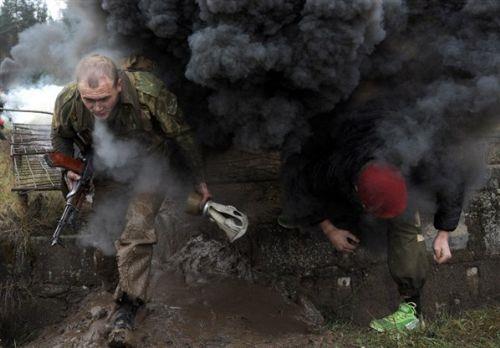 Belarus ileri Bakanl 'Bordo Bereli' olmak isteyen askeri personeli Minsk'te yaplan zorlu bir snava tabii tuttu. Fiziki ve psikolojik olarak olduka zorlu bu snav geen askerler Belarus ileri Bakanl'na bal sekin zel Kuvvetler birliinde grev yapabilecek. Belarus