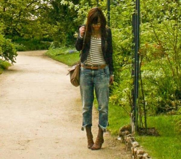 Ayakkab anta ve kemerin ayn renkte olmas