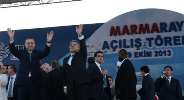 <P><B><B>Tebrikler Erdoan</B></B></P>  <P>Japonya Babakan Shinzo Abe  Marmaray'n tarihi al treninde konutu. Abe, "Trkiye'nin ve Trk halknn ebedi refah ve huzurunu temenni ediyorum. Tebrikler Erdoan.  Tokyo'dan kalkan ve stanbul zerinden Londra'ya ulaacak bir hzl trenin hayalini birlikte kuralm" dedi.</P>