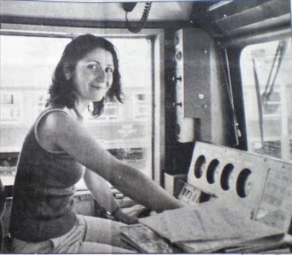 lk kadn makinist: Seher Ayta