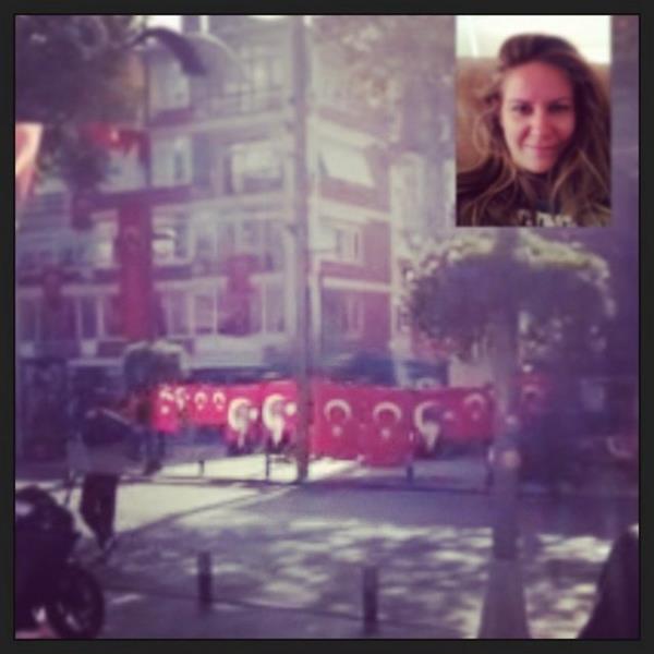 <b>NAZLI TOLGA</b> Facetimeda sao paulo stanbul aras Cumhuriyet Bayram kutlamas