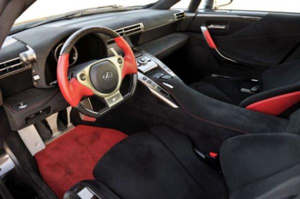 Lexus LFA