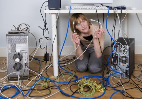 Evinizde ok fazla kablo var.