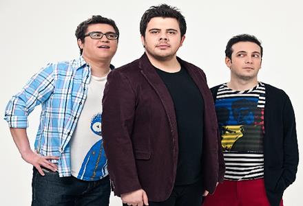 <p><b>bo'yla Ouzhan' da bitirdin bakyorum sen bitince...</b></p>  Tabii aynen yle... Ama bak, ben bitmiim, onlar devam ediyorsa o koyar. Demek ben byk bir hata yapmmdr, zlrm. Onlar niye bitmedi yani...