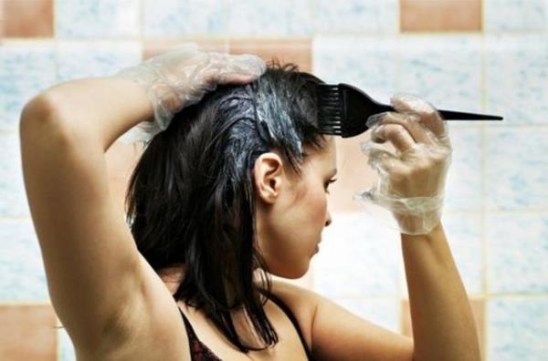 Bu sebeple gebeliin ilk 3 ayndan sonra anne adaylarna salar iin organik sa boyas ya da doal bir bileen olan knay tercih etmeleri tavsiye ediliyor.