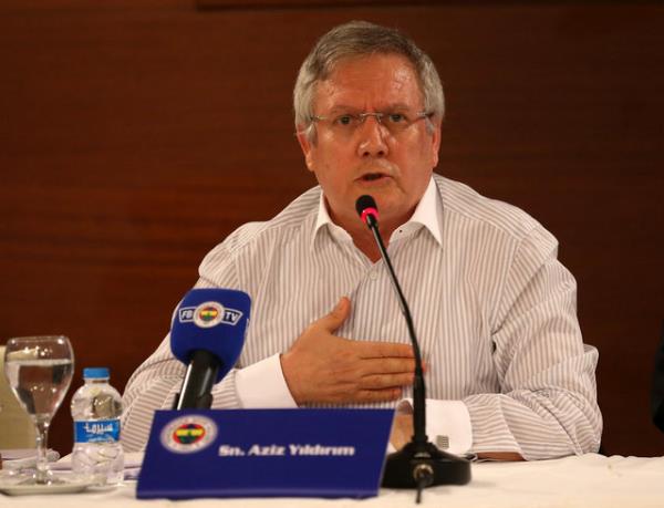 Aziz Yldrm, Fenerbahe Bakanl grevi sresince ikinci kez istifasn 2005-2006 sezonu sonras aklad.