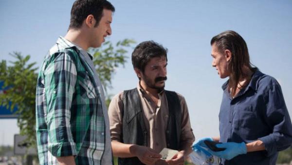 Haftann yerli yapmlarndan ynetmenliini Serdar Akar'n stlendii, "Behzat . Ankara Yanyor" izleyiciyle buluacak.