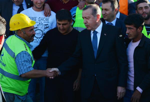 Babakan Erdoan, inaatta alan iilerle sohbet etti.