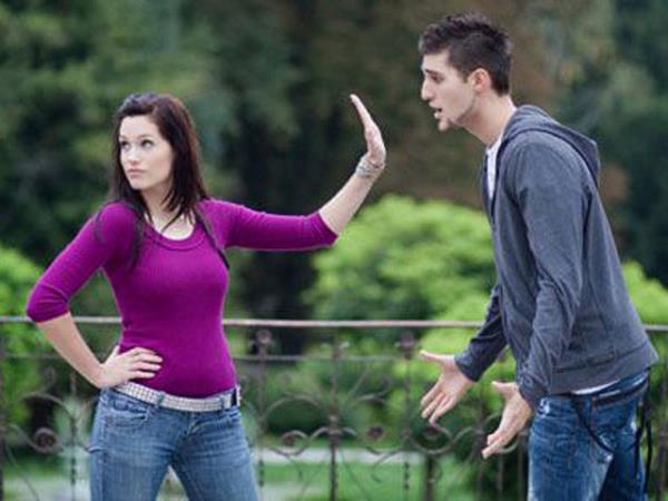 Ayn frekansta deiliz