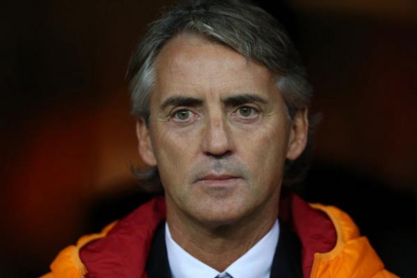 Hayat bazen Sabri'nin kaleciye geri paslar kadar gzel.