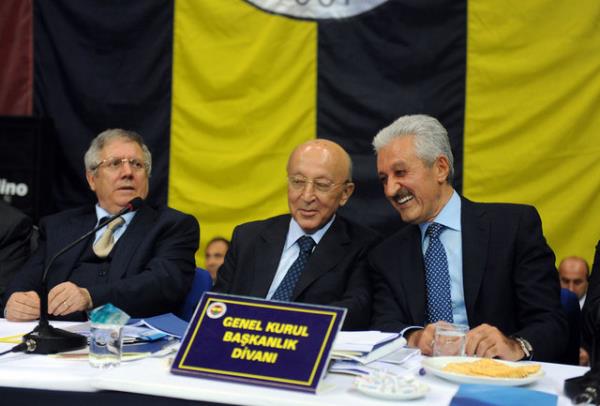 Katld bir televizyon programnda canl yaynda, salk nedenleri ve ailesine yeterince vakit ayramad gerekesiyle grevini noktaladn aklayan Yldrm, geri dnmesi iin bask yaplmamasn istediyse de, gelen basklar zerine yeniden aday oldu.